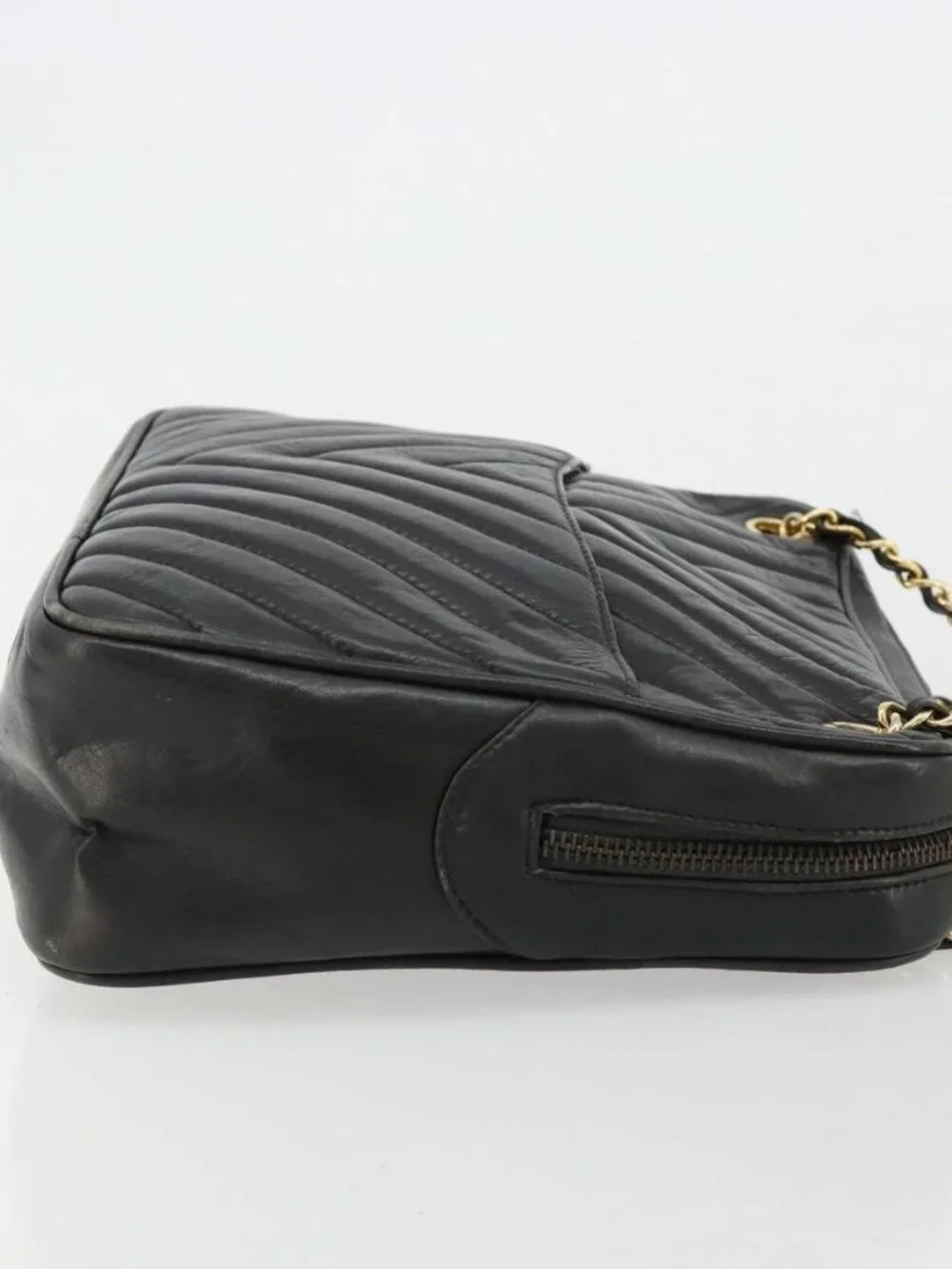 CHANEL V Stitch Chain Shoulder Bag Lamb Skin Black Gold CC Auth BA13037